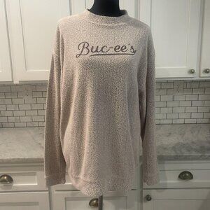 Bucees Sweater Womens XL Beige Boucle Knit Pullover Crewneck Logo Southern